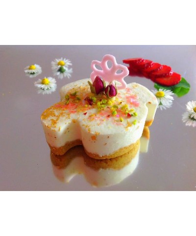 2 - Stampo 6 colombe Pasqua in silicone Silikomart SF112