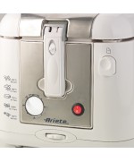 4 - ARIETE FRIGGITRICE EASY FRY METAL SMONTABILE NO ODORI 2,9 L 2000W 4612
