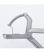 4 - Snocciolatore manuale olive Westmark Olivus