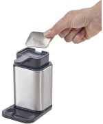 2 - Dispenser di sapone con saponetta metallica Joseph Joseph 85113