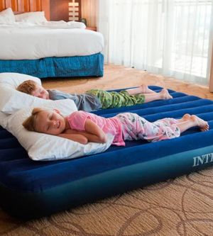 Materasso matrimoniale gonfiabile Intex 68759